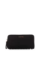 Poppy Large Wallet Calvin Klein crna