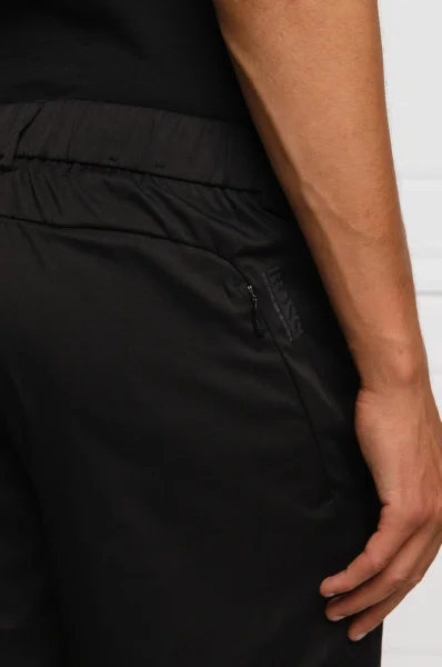 Kratke hlače Litt | Regular Fit BOSS GREEN crna