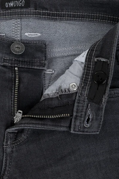 Kratke hlače Cashed | Slim Fit Pepe Jeans London crna