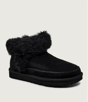 Čizme za snjeg W CLASSIC ULTRA MINI CHALET UGG | Crna shearling brušena koža 1173832